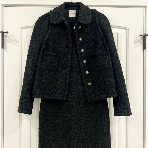 STUNNING! “ST.JOHN’ 2 Piece Black Boucle Dress and Jacket Set! Size 6 - Picture 3 of 16